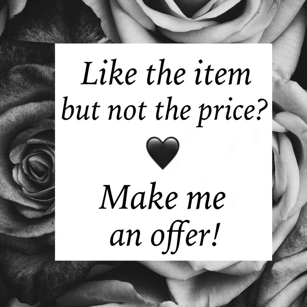 🖤 Reasonable Offers Are Welcome!! 🖤